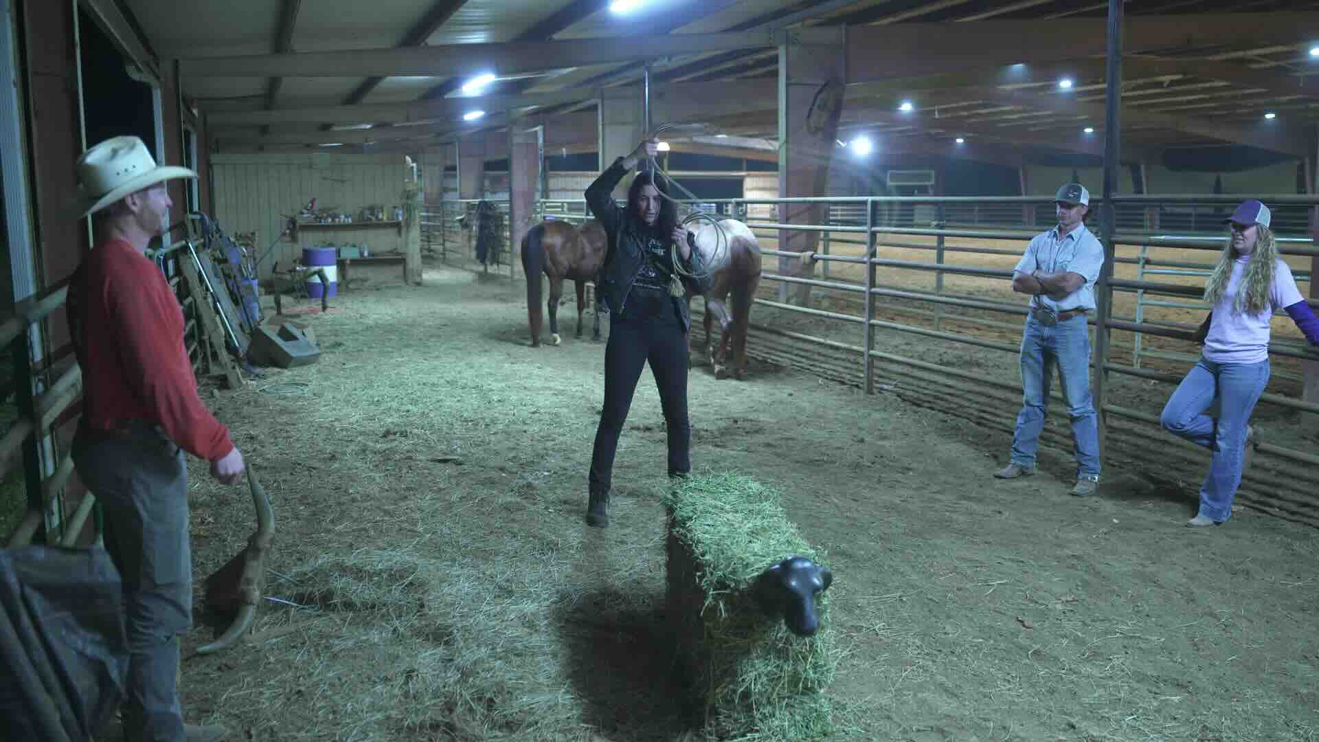 NDUSA2 STILL 14 afl 1